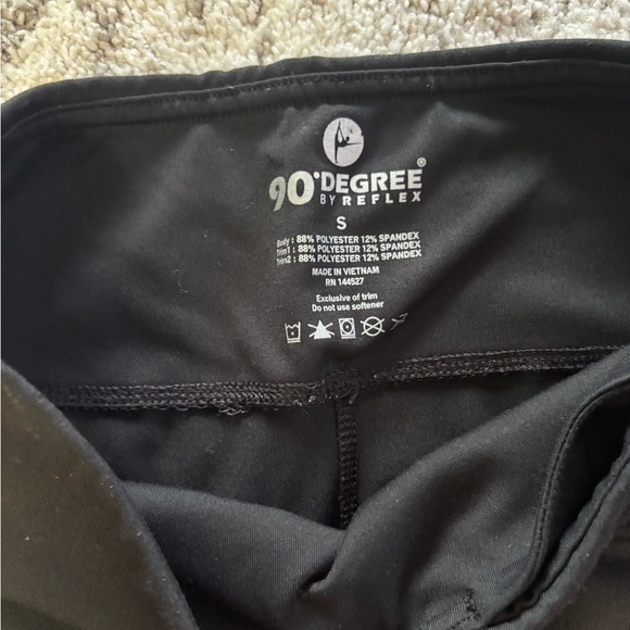 Black & Pink Leggings - Picture 2 of 2